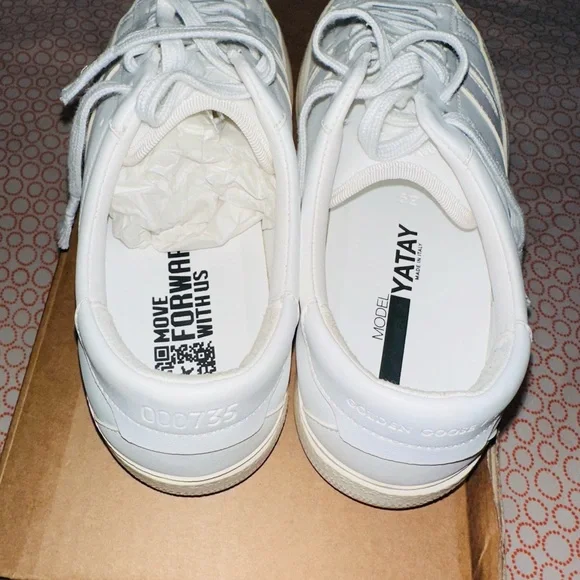 GOLDEN GOOSE SNEAKERS 39